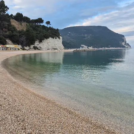 Фермерский дом Fiori Del Conero *