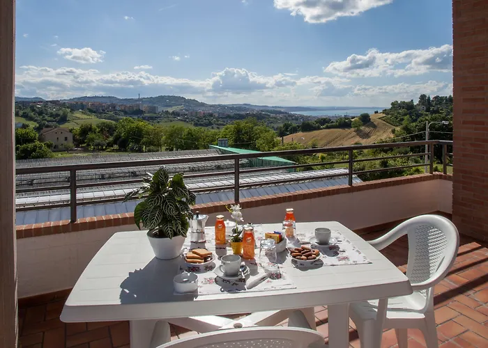 Lantgård Fiori Del Conero *